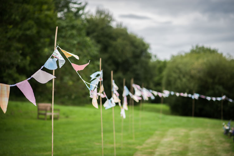 Bunting Outdoor Lakeside DIY Wedding http://julietmckeephotography.co.uk/