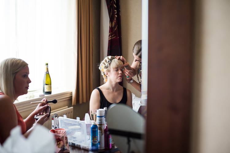 Pretty White Summer Informal Wedding http://www.jessicagracephotography.com/