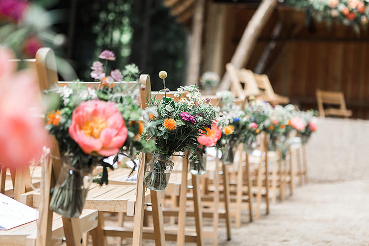 Jar Flowers Peach Peony Aisle Pew Ends Chairs Indie Hand Made Outdoor Woodland Wedding http://www.ilariapetrucci.co.uk/