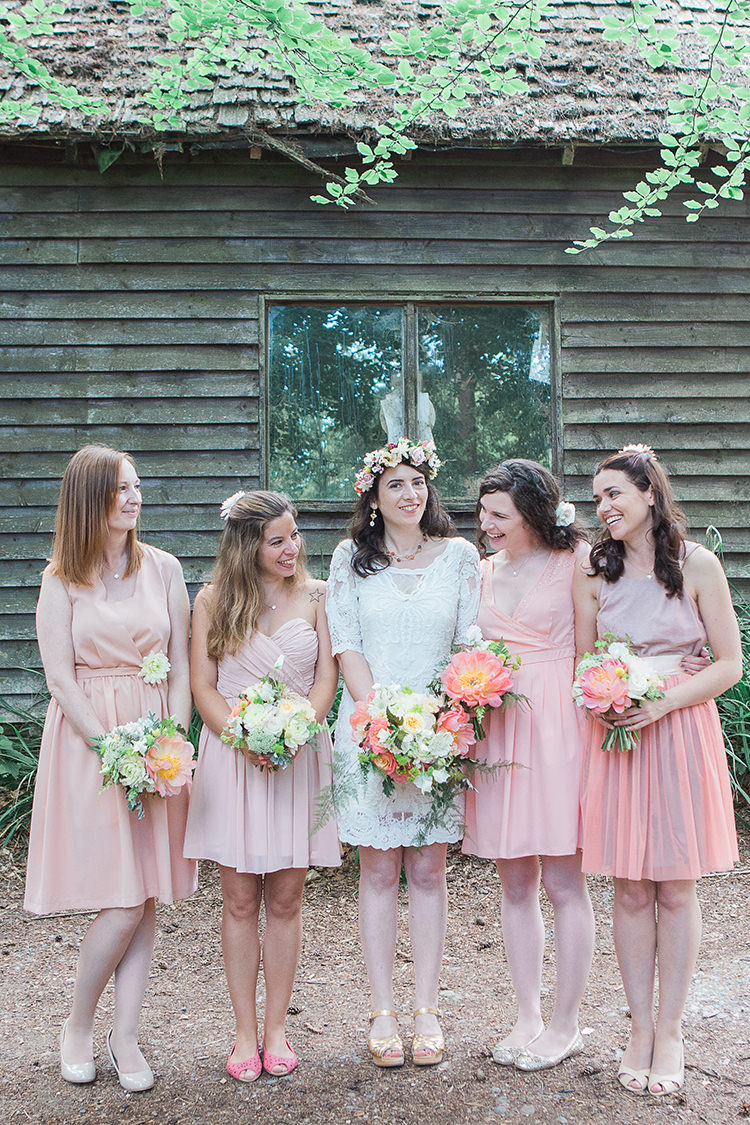 Peach Blush Coral Short Bridesmaid Dresses Indie Hand Made Outdoor Woodland Wedding http://www.ilariapetrucci.co.uk/