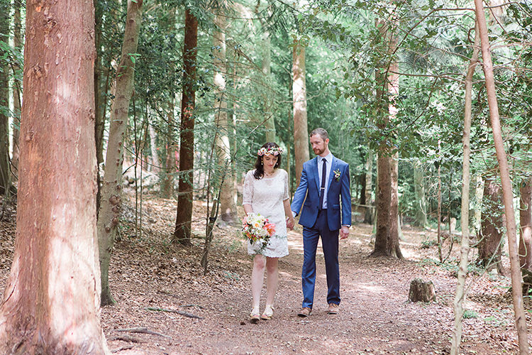 Indie Hand Made Outdoor Woodland Wedding http://www.ilariapetrucci.co.uk/
