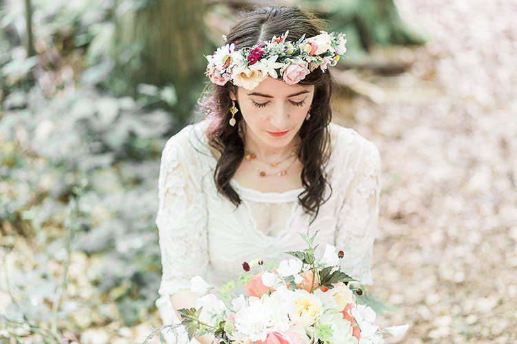 Indie Hand Made Outdoor Woodland Wedding http://www.ilariapetrucci.co.uk/
