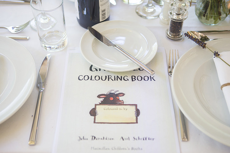Indie Hand Made Outdoor Woodland Wedding http://www.ilariapetrucci.co.uk/