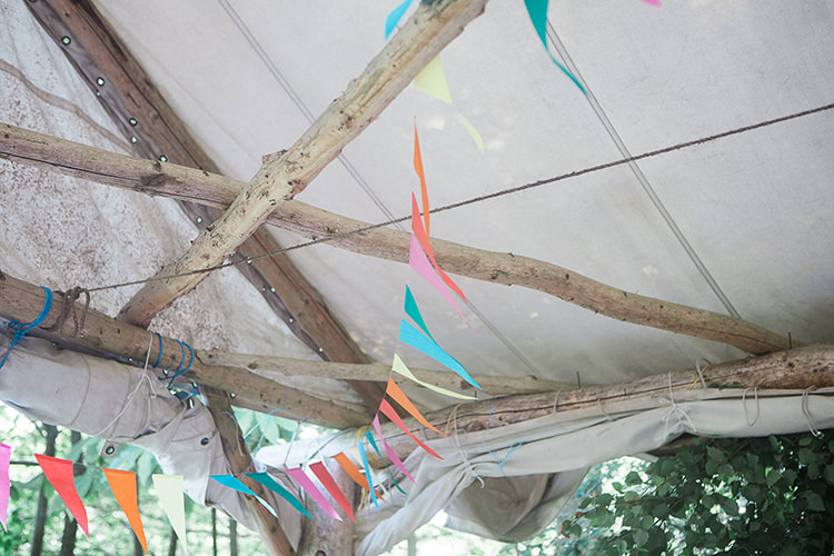 Indie Hand Made Outdoor Woodland Wedding http://www.ilariapetrucci.co.uk/