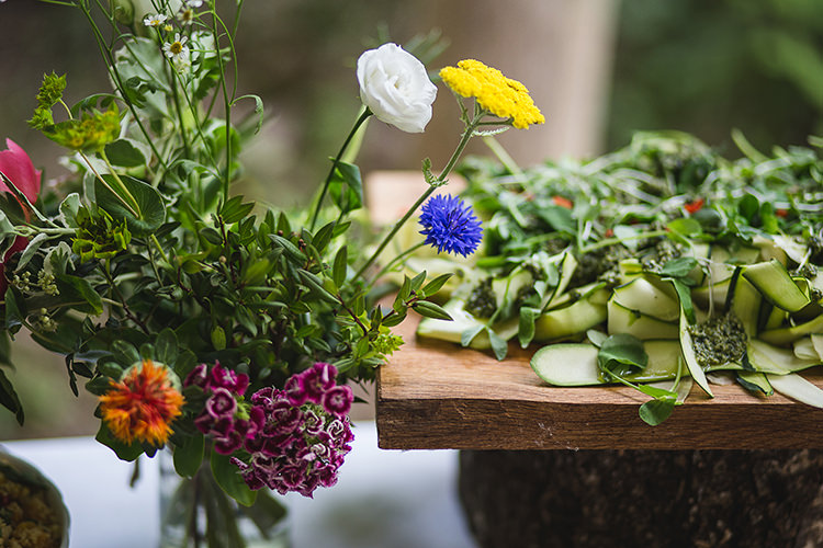 Indie Hand Made Outdoor Woodland Wedding http://www.ilariapetrucci.co.uk/