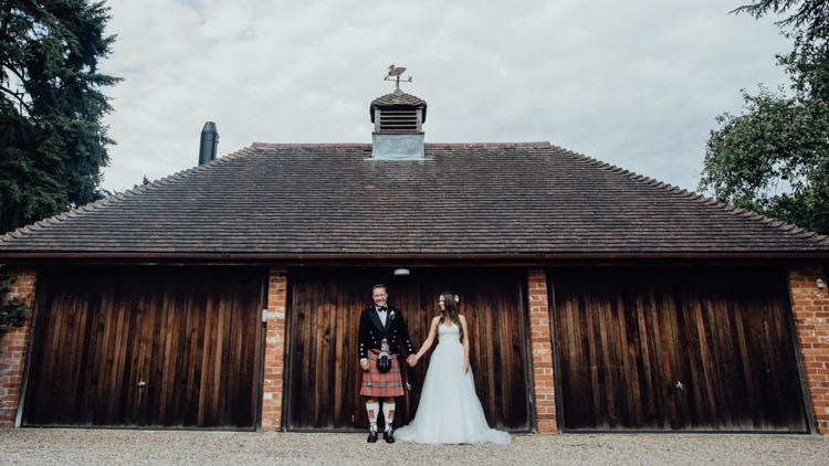 Floral Country Folk Wedding http://www.colinclay.com/