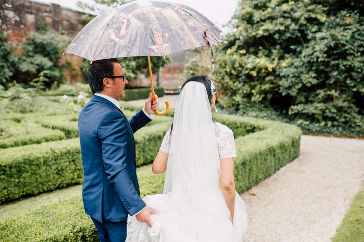 Fairytale Whimsical Burgundy Gold Wedding http://www.victoriatyrrellphotography.com/