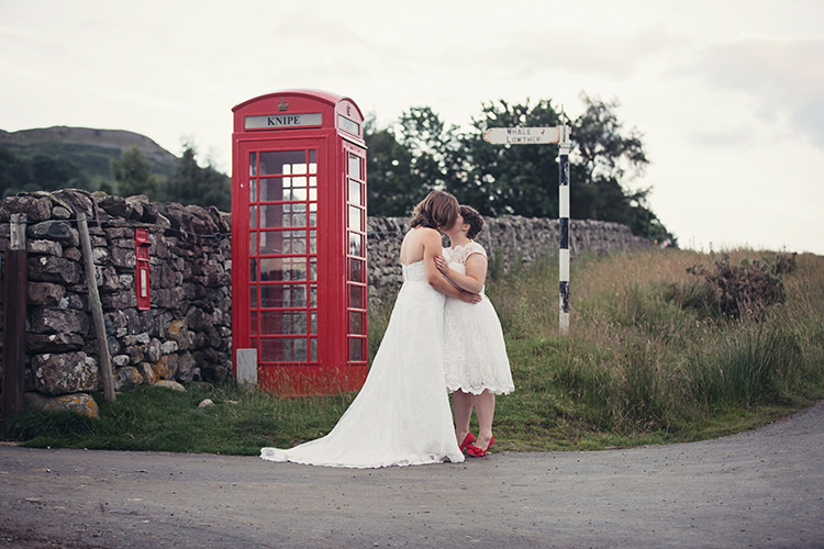 Home Made Colourful Barn Wedding http://www.tireedawson.co.uk/