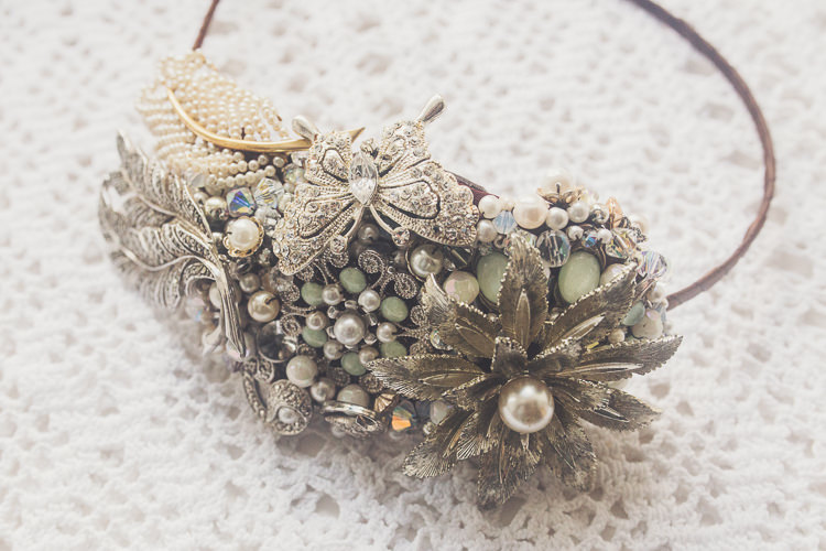 Vintage Bride Bridal Head Band Accessory Quirky Relaxed Yellow Country Wedding http://www.mr-and-mrs-wedding-photography.co.uk/