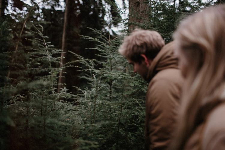 Forest Field Vintage VW Beetle Engagement http://www.beneathepines.com/