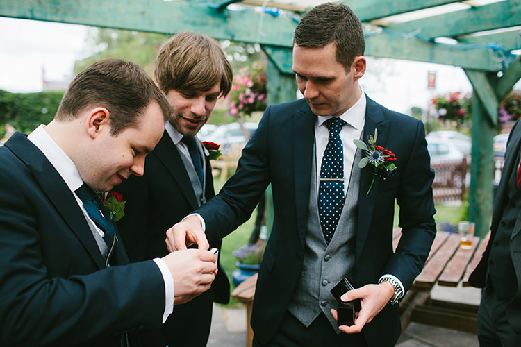 Stylish Outdoor Tipi Wedding http://www.danhoughphoto.com/