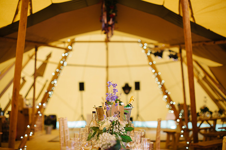 Stylish Outdoor Tipi Wedding http://www.danhoughphoto.com/