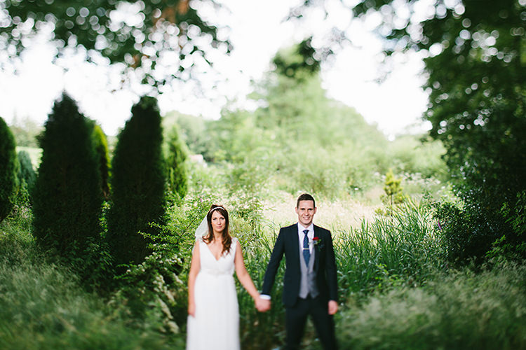 Stylish Outdoor Tipi Wedding http://www.danhoughphoto.com/