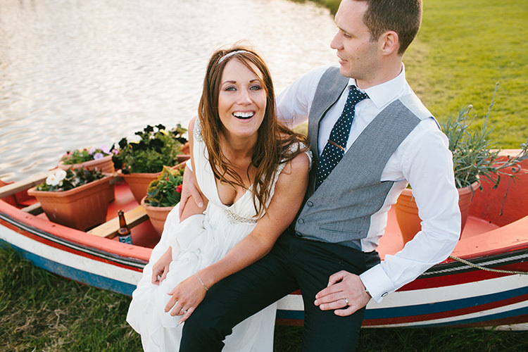 Stylish Outdoor Tipi Wedding http://www.danhoughphoto.com/