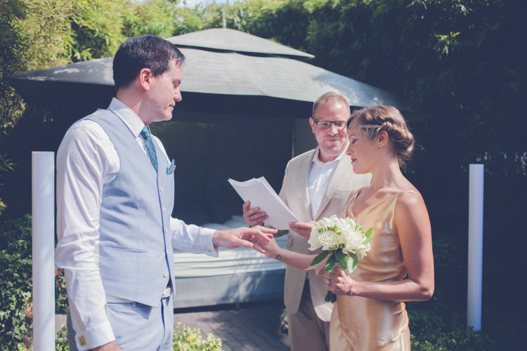 Romantic Parisian Garden Wedding http://www.eva-photography.com/