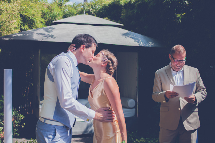 Romantic Parisian Garden Wedding http://www.eva-photography.com/