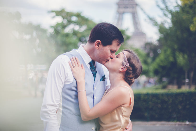 Romantic Parisian Garden Wedding http://www.eva-photography.com/