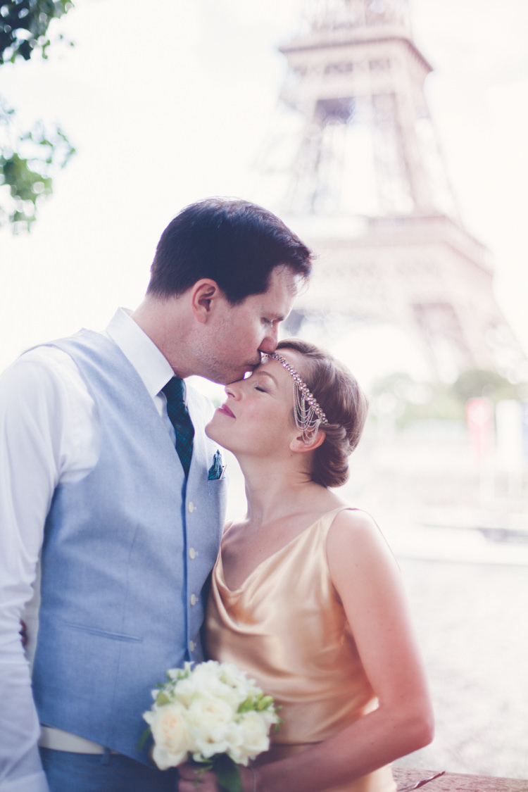 Romantic Parisian Garden Wedding http://www.eva-photography.com/