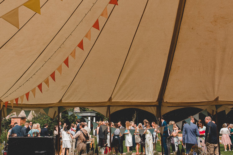 Country Crafty Colourful Weekend Party Wedding http://www.noeldeasington.com/ 