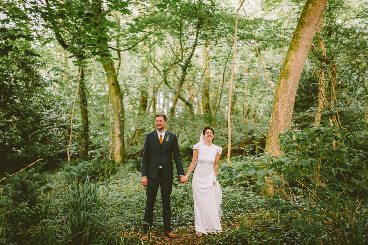 Country Crafty Colourful Weekend Party Wedding http://www.noeldeasington.com/