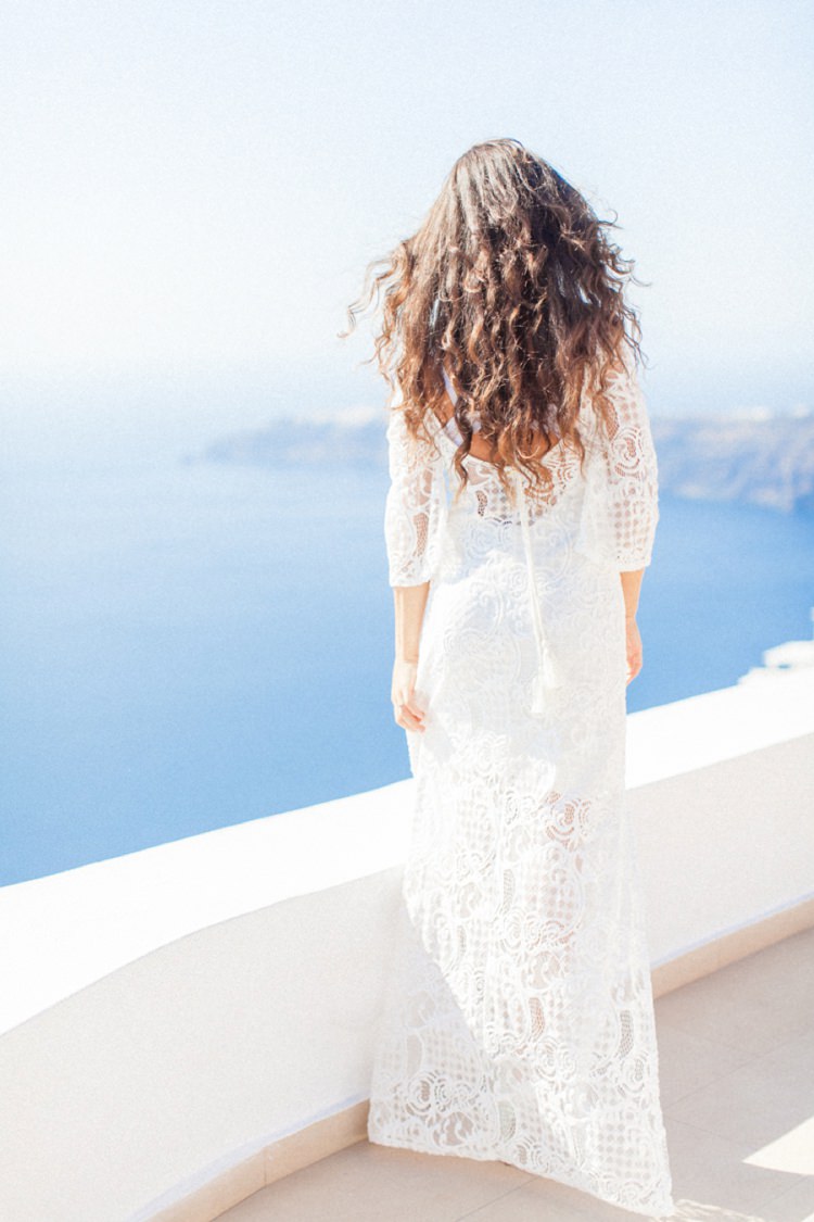 Boho Waves Hair Bride Bridal Wedding Bohemian Blue White Santorini Engagement http://www.robertafacchini.com/