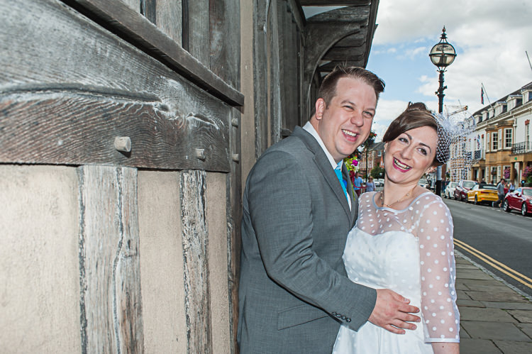 Riverside DIY Colourful Wedding http://www.robfarrellphotography.uk/