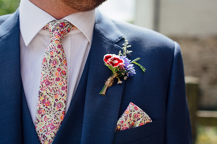 Floral Tie Pocket Square Buttonhole Woodland Farm Camping Weekend Wedding http://www.frecklephotography.co.uk/