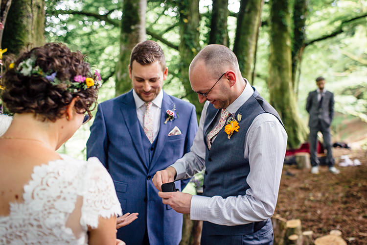 Woodland Farm Camping Weekend Wedding http://www.frecklephotography.co.uk/