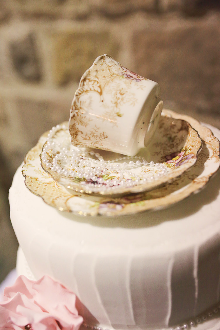 Tea Cup Cake Stylish Pastel Rustic Barn Wedding http://helenrussellphotography.co.uk/ 