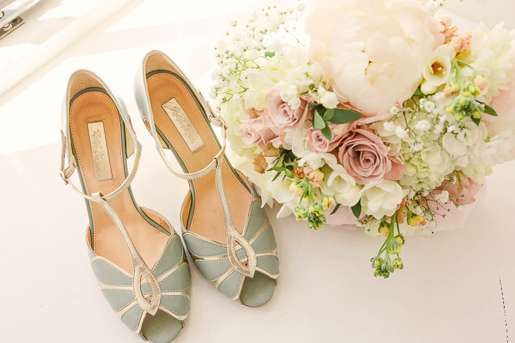 Rachel Simpson Green Mint Shoes Rustic Laid Back Tipi Wedding http://helenrussellphotography.co.uk/
