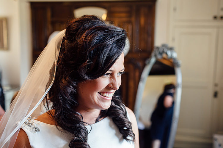 Home Made Rustic Eclectic Wedding http://www.frecklephotography.co.uk/