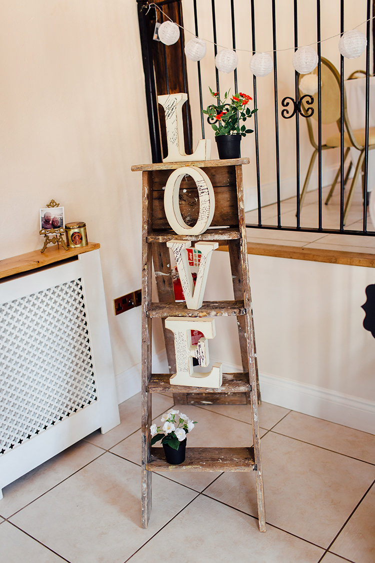 Ladder Decor Home Made Rustic Eclectic Wedding http://www.frecklephotography.co.uk/