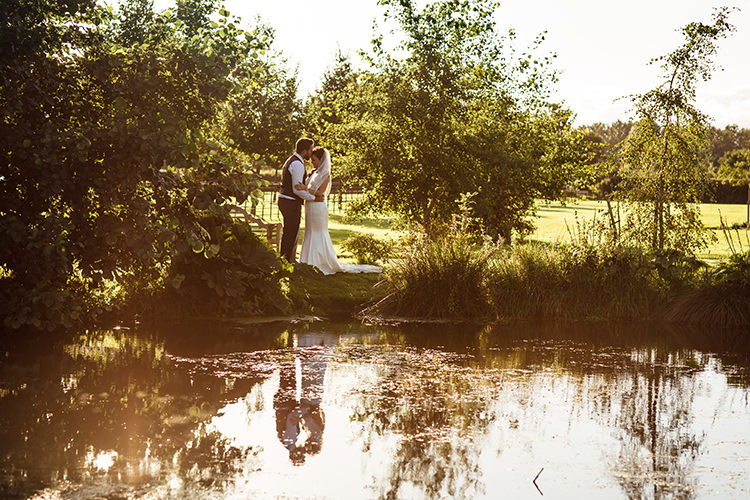 Home Made Rustic Eclectic Wedding http://www.frecklephotography.co.uk/