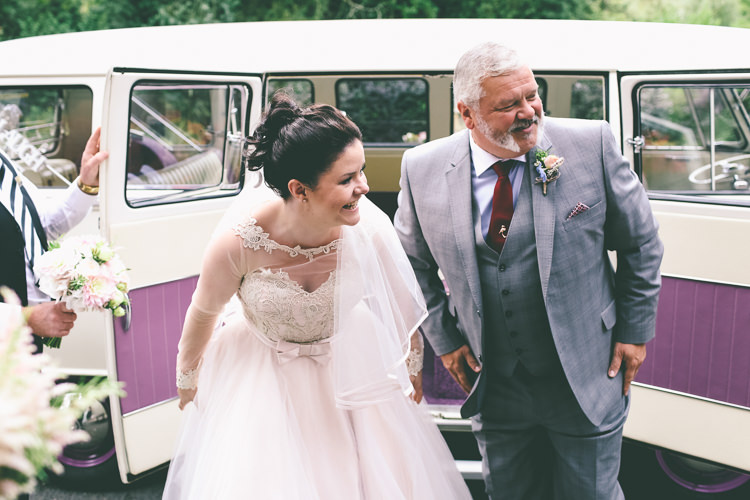 Quirky Vintage Zoo Wedding http://www.emmaboileau.co.uk/