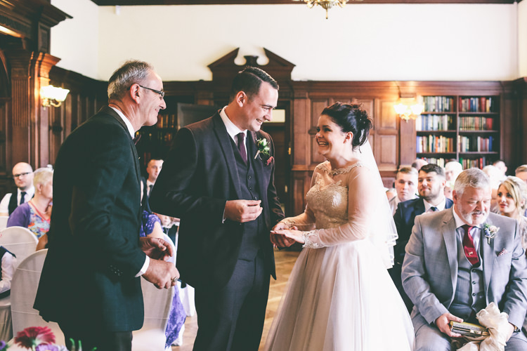 Quirky Vintage Zoo Wedding http://www.emmaboileau.co.uk/