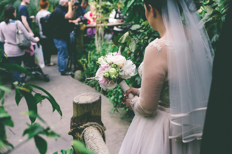 Quirky Vintage Zoo Wedding http://www.emmaboileau.co.uk/
