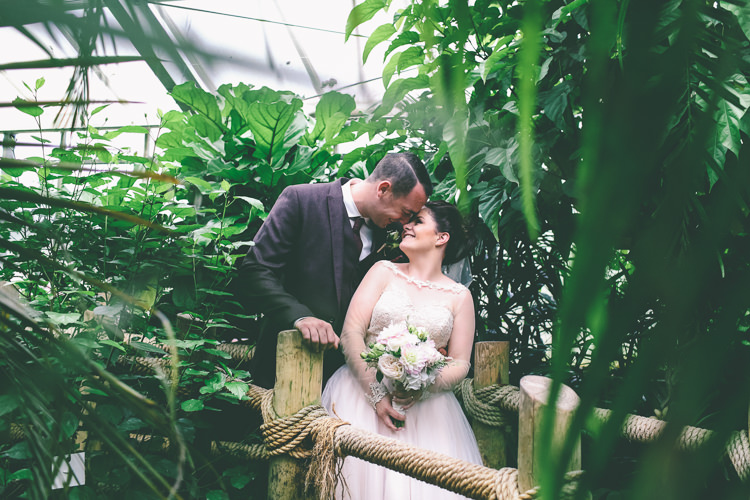 Quirky Vintage Zoo Wedding http://www.emmaboileau.co.uk/
