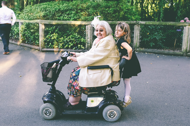 Quirky Vintage Zoo Wedding http://www.emmaboileau.co.uk/