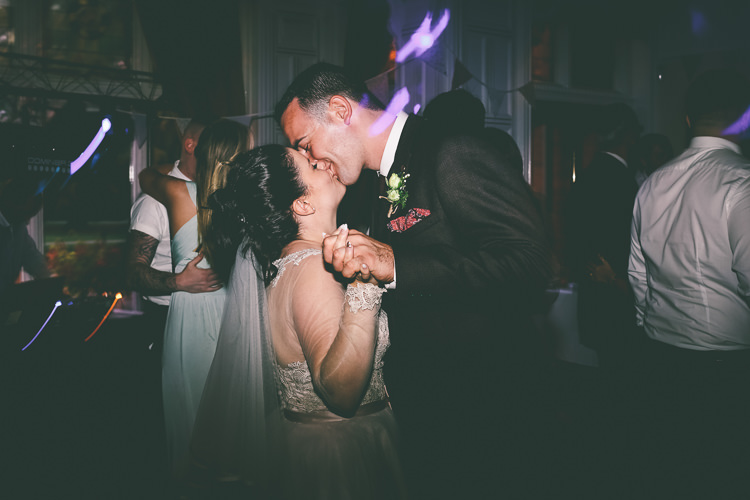 Quirky Vintage Zoo Wedding http://www.emmaboileau.co.uk/