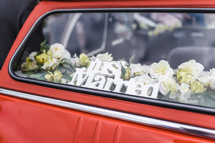 Mismatched Farm Tipi Wedding http://www.andrewkeher.co.uk/