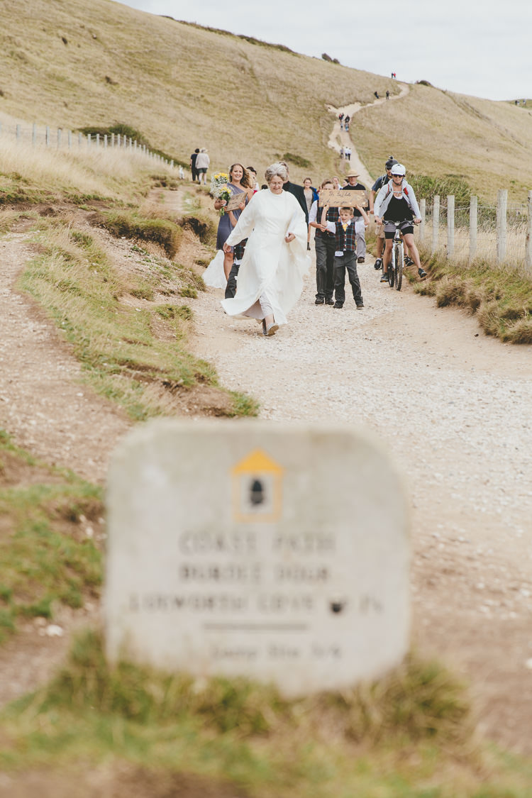 Durdle Door Cliff Wedding http://www.paulunderhill.com/