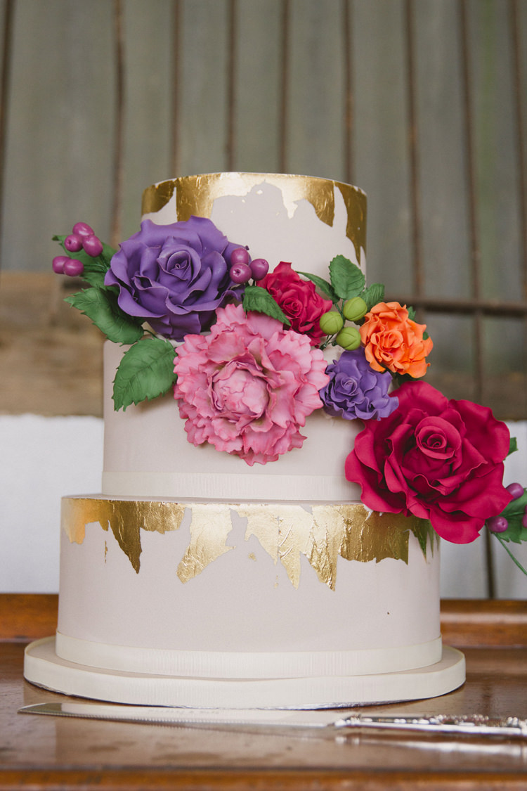 Metallic Gold Leaf Cake Flowers Floral Industrial Eco Bloom Wedding Ideas http://www.mywildrose.co.uk/