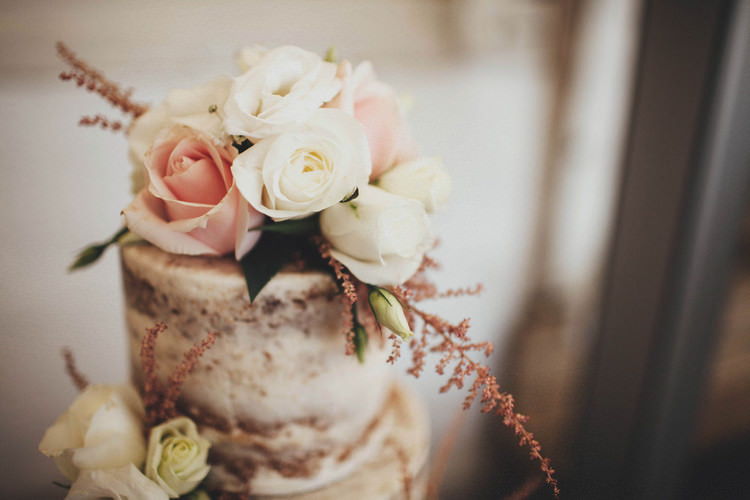 Casual Beach Dusky Pink Wedding http://www.alipaul.com/