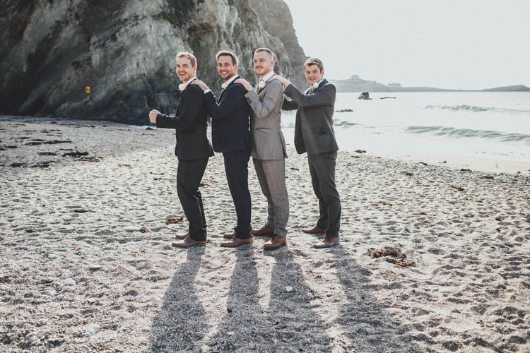 Casual Beach Dusky Pink Wedding http://www.alipaul.com/