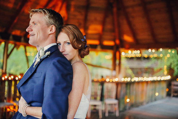 Rustic Treehouse Wedding http://helenrussellphotography.co.uk/