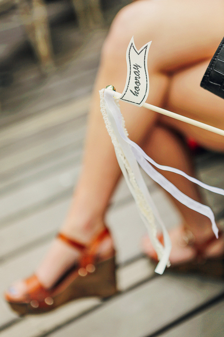 Hooray Flag Rustic Treehouse Wedding http://helenrussellphotography.co.uk/