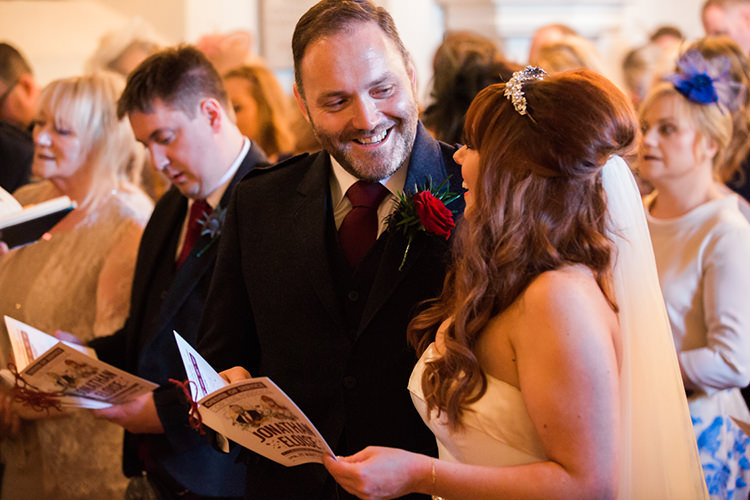 Rustic Autumn Halloween Wedding http://www.samrileyphotography.co.uk/