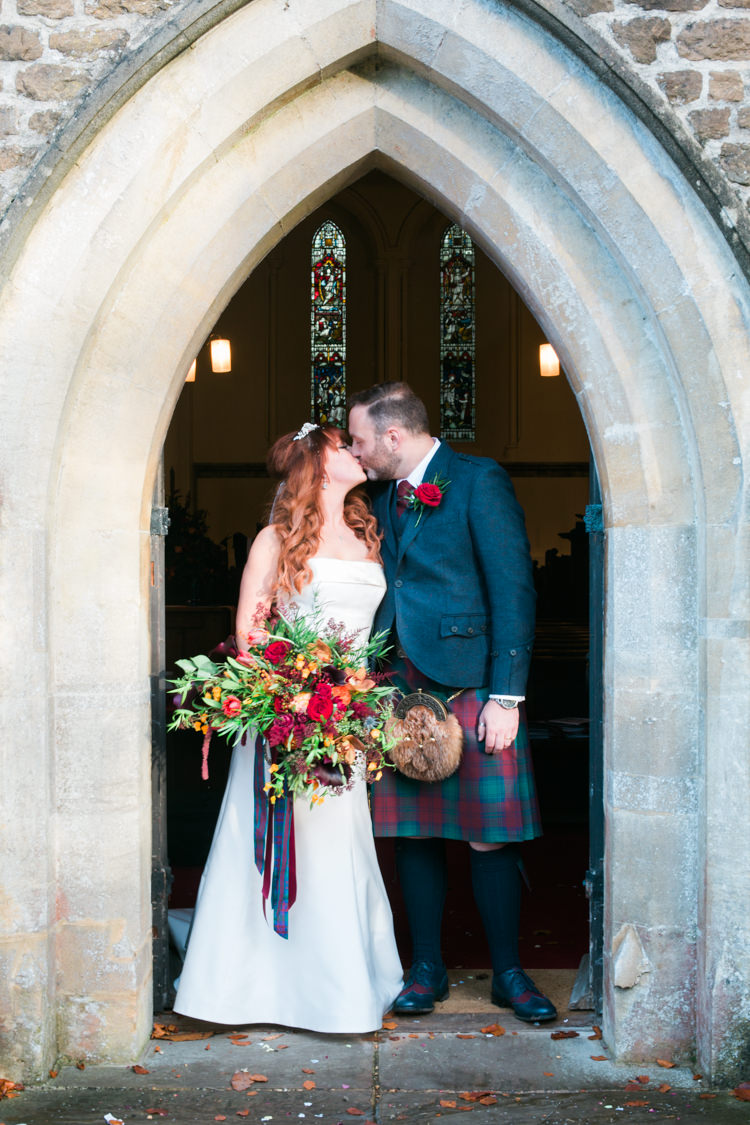 Rustic Autumn Halloween Wedding http://www.samrileyphotography.co.uk/