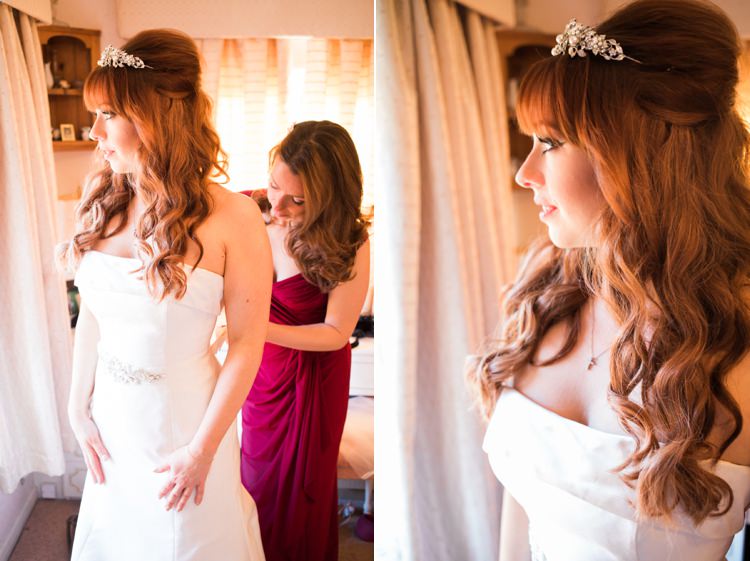 Rustic Autumn Halloween Wedding http://www.samrileyphotography.co.uk/