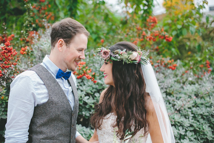 Industrial Indie Autumn City Wedding http://www.elliegracephotography.co.uk/